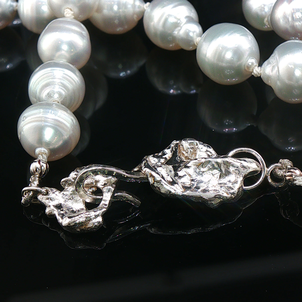 Luminous Baroque White South Sea Pearl Strand