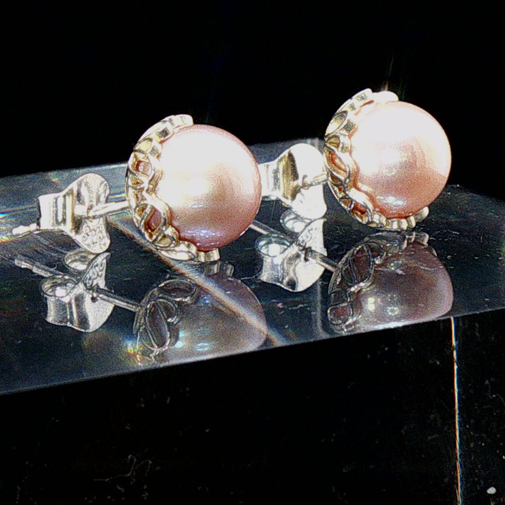 Luminous Edison Pearl Studs