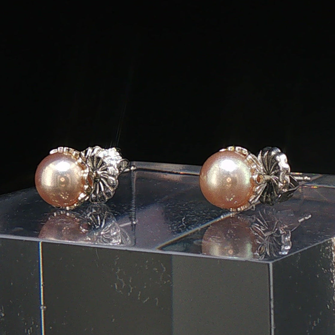 Lustrous Peach Edison Pearl Studs